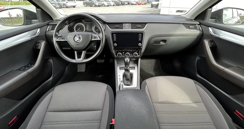 SsangYong REXTON cena 124900 przebieg: 97500, rok produkcji 2018 z Żabno małe 277